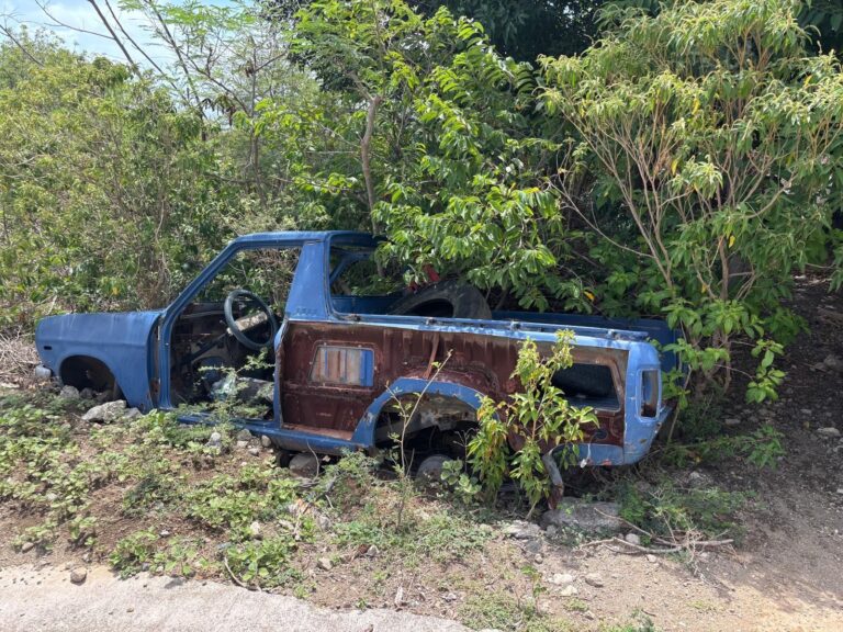 Driving Lessons on Statia